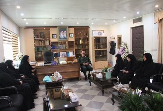 کودکان آذربایجان غربی از حافظان وطن تقدیر کردند